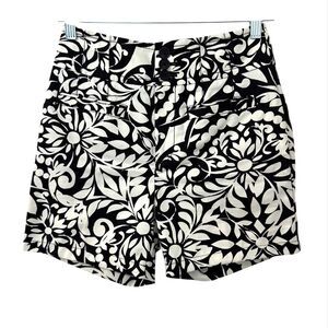 Maeve Anthropologie Womens Black White Floral Shorts Size 4P Boho Classic Modern